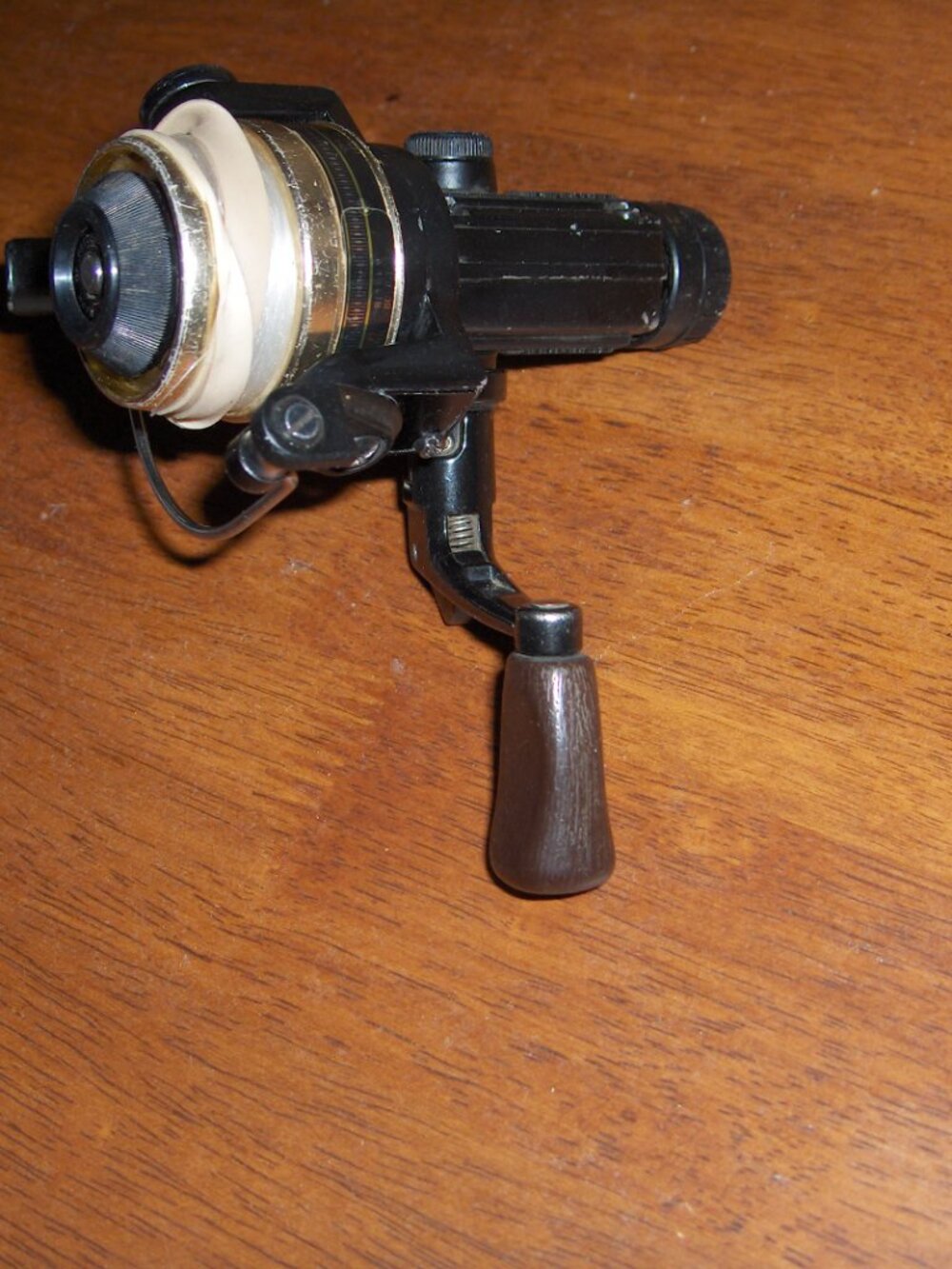 Daiwa Spinning Reel, MM750, Works Good - Picture 8 of 8
